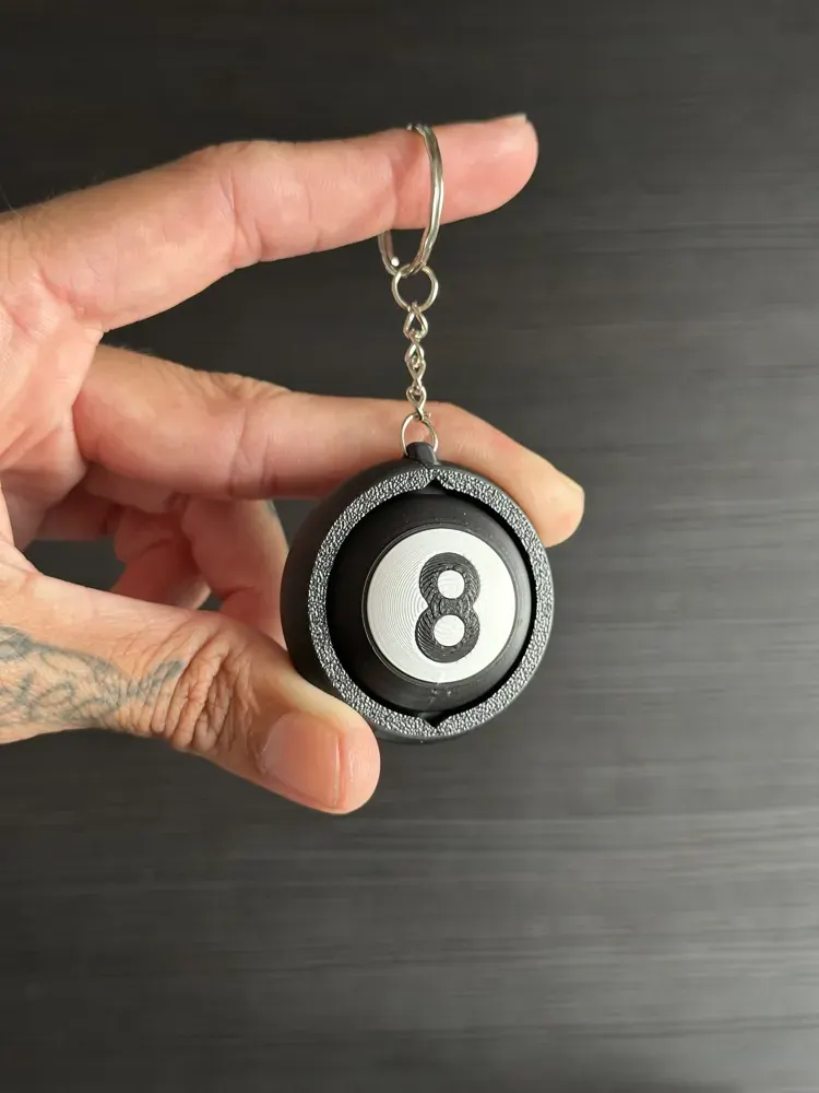 PORTE-CLÉS TOURNANT BOULE 8